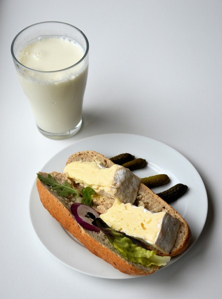 点击大图看下一张：欧式简单早餐图片