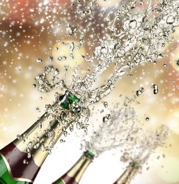 点击大图看下一张：庆祝香槟图片
