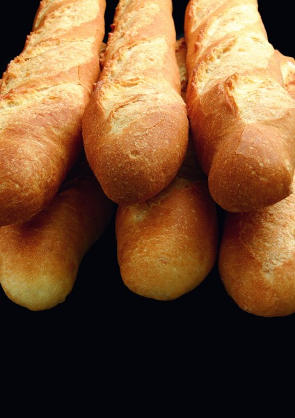 点击大图看下一张：法式长棍面包图片