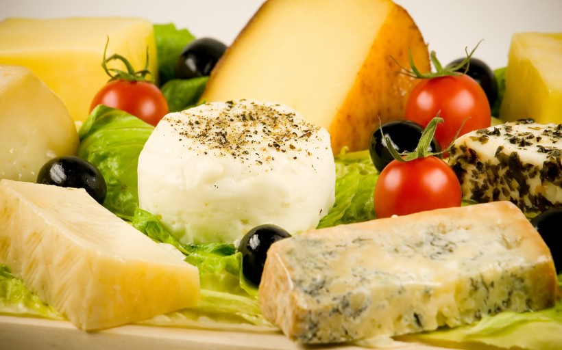 点击大图看下一张：营养丰富的奶酪图片