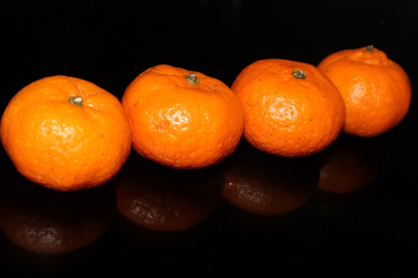 点击大图看下一张：橘子图片