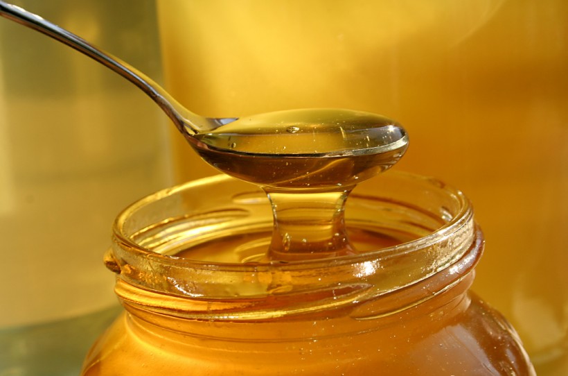 点击大图看下一张：香甜营养的蜂蜜图片