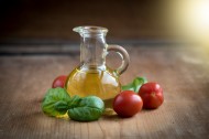 健康营养的橄榄油图片_10张