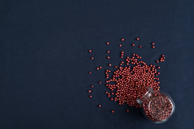点击大图看下一张：营养健康的红豆图片