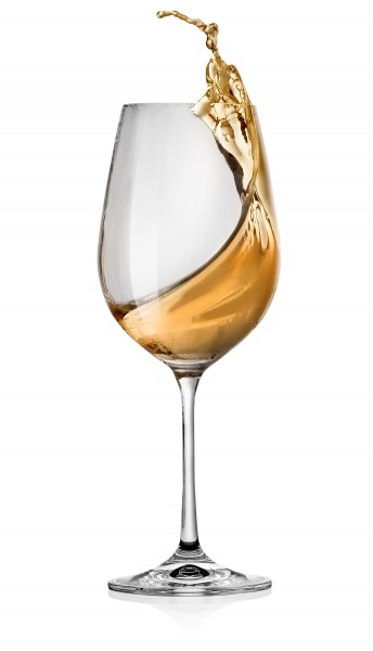 点击大图看下一张：高脚玻璃杯中的红酒白酒香槟图片