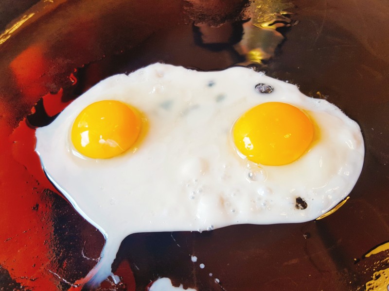 点击大图看下一张：早餐煎蛋图片