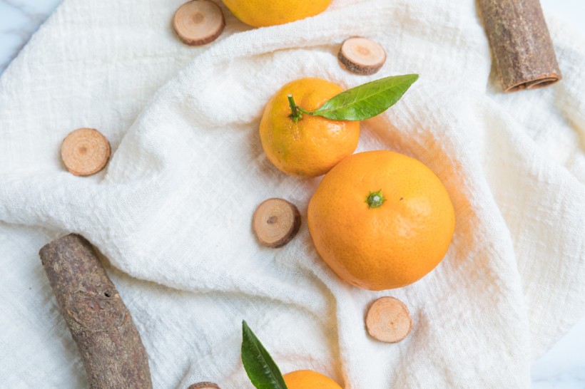 点击大图看下一张：酸甜爽口的橘子图片