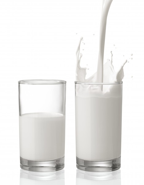 点击大图看下一张：可口的牛奶图片