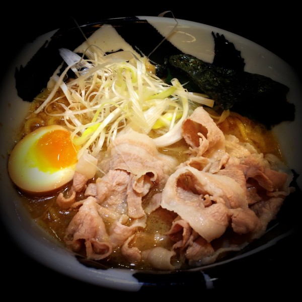 点击大图看下一张:美味拉面图片