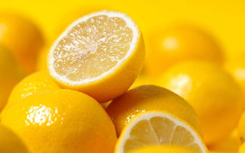 点击大图看下一张：诱人的柠檬图片