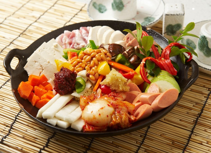 点击大图看下一张：美味的韩国料理图片