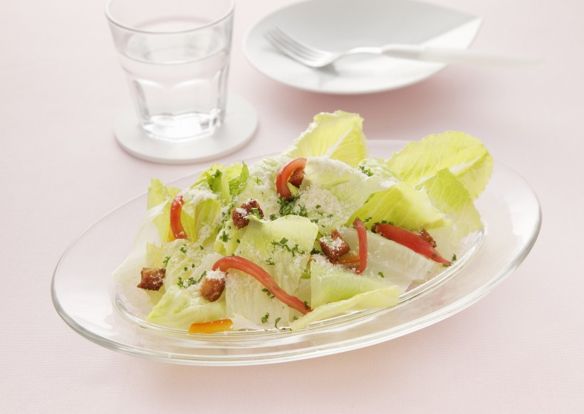 点击大图看下一张：美味蔬菜沙拉图片