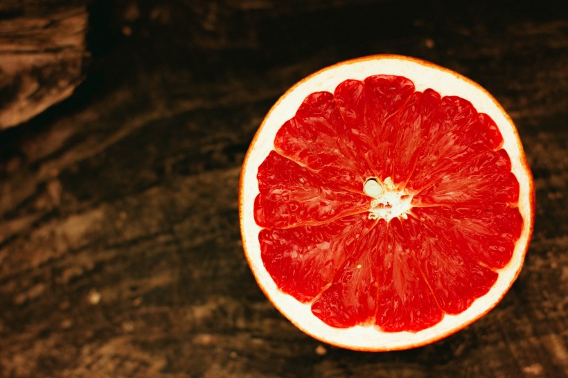 点击大图看下一张：美味的柚子图片