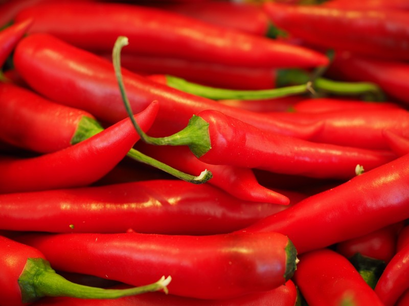 点击大图看下一张：美味的红辣椒图片