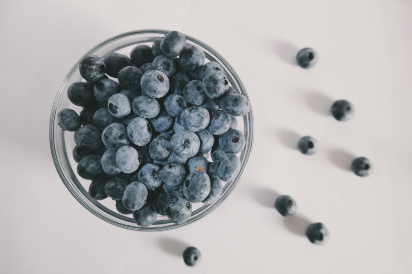点击大图看下一张：美味的蓝莓图片