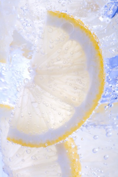 点击大图看下一张：柠檬冰饮图片