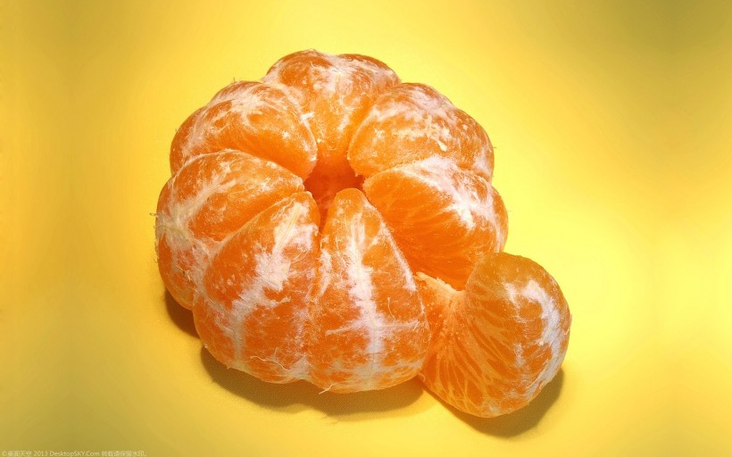 点击大图看下一张：酸甜可口的橘子图片