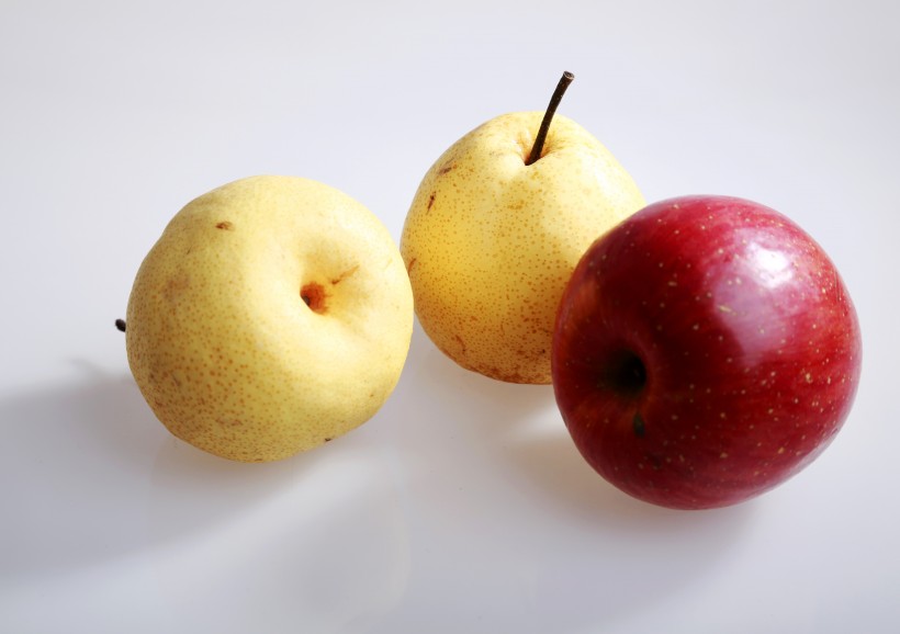 点击大图看下一张：苹果与梨图片