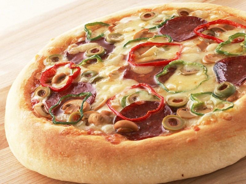点击大图看下一张：披萨图片