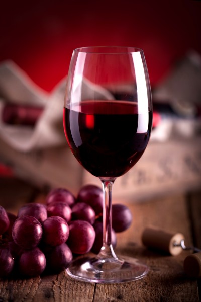 点击大图看下一张：美味葡萄酒图片