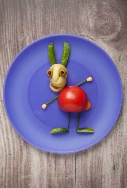 点击大图看下一张：水果蔬菜创意动物图片