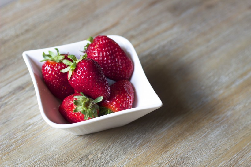 点击大图看下一张：美味的草莓图片