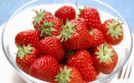 红红的草莓图片_10张