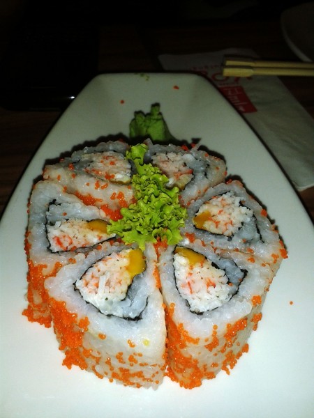 点击大图看下一张：美味寿司图片