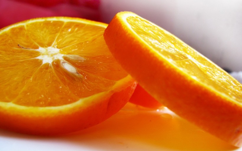 点击大图看下一张：新鲜香甜的橙子图片