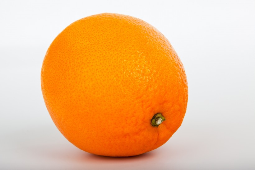 点击大图看下一张：新鲜的橙子图片
