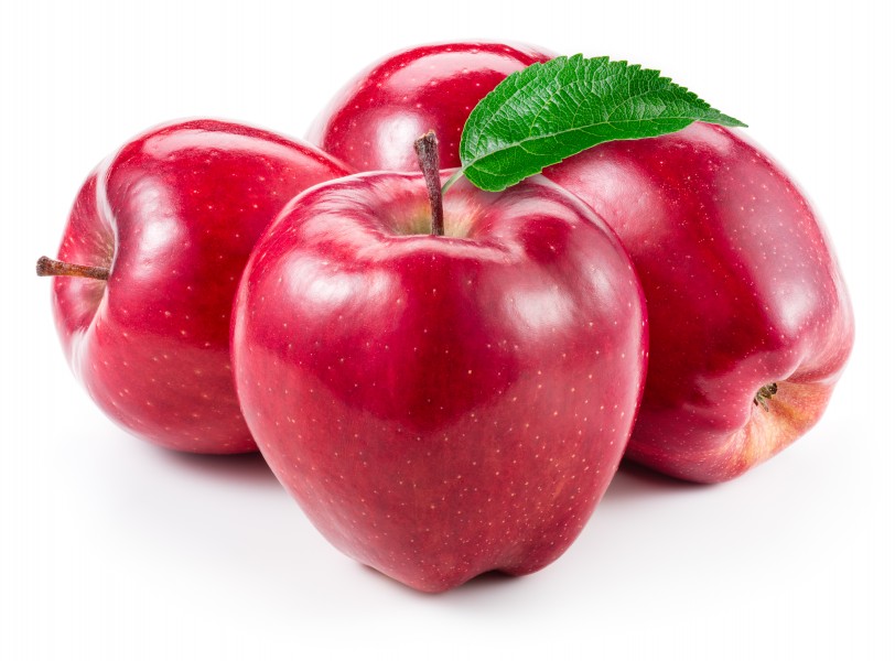 点击大图看下一张：新鲜的红苹果图片