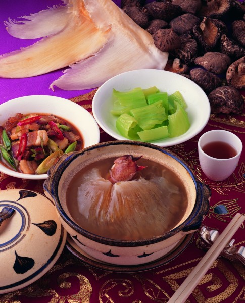 点击大图看下一张：养生食补图片