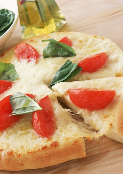 点击大图看下一张：意大利美食披萨图片