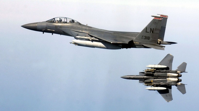 点击大图看下一张：F-15E战斗机图片