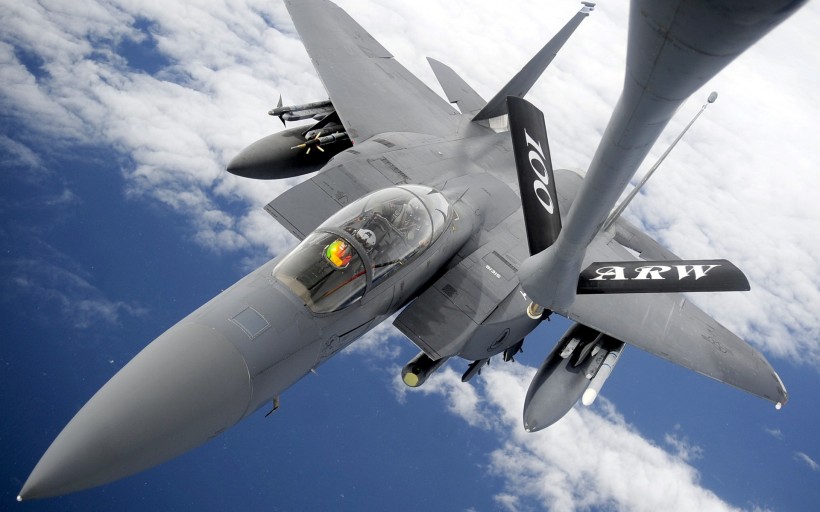点击大图看下一张：F-15E战斗机图片