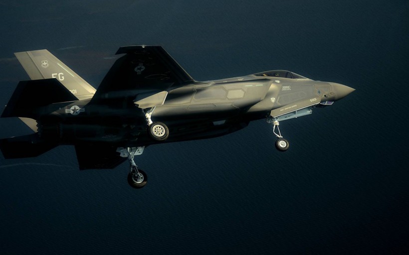 点击大图看下一张：F-35B战斗机图片