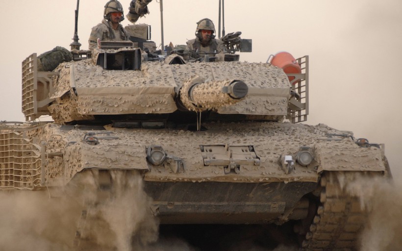 点击大图看下一张：德国豹 2A6主战坦克图片