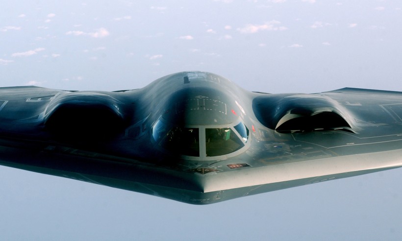 点击大图看下一张：B-2隐形轰炸机图片