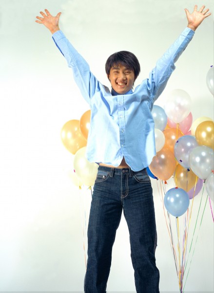 点击大图看下一张：毕业典礼情景图片