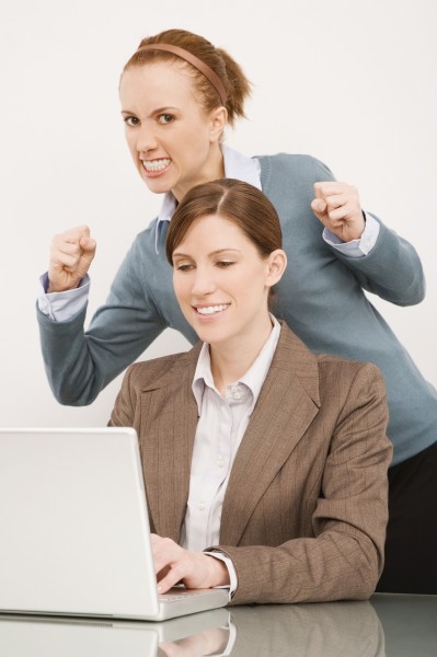 点击大图看下一张:发挥工作图片