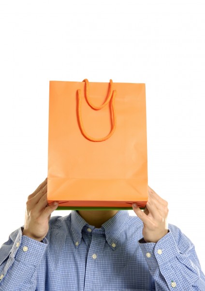 点击大图看下一张:购物消费图片