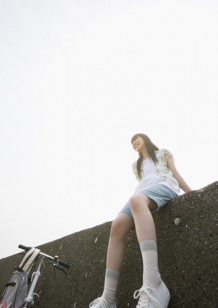 点击大图看下一张：欢乐少年图片