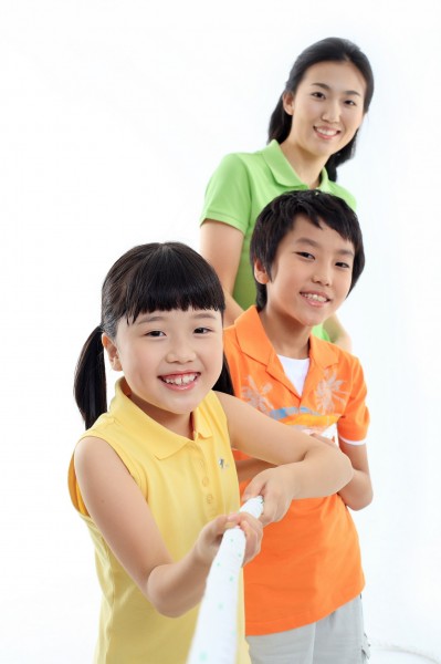 点击大图看下一张:快乐家庭图片