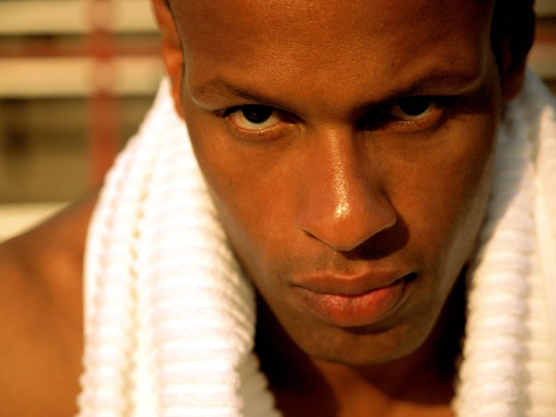 点击大图看下一张:男性魅力图片