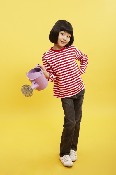 点击大图看下一张：女孩文化教育图片