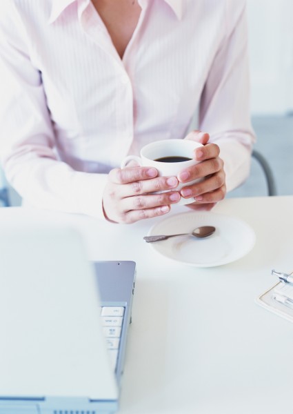 点击大图看下一张:女性工作图片