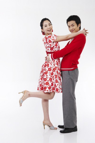 点击大图看下一张:party舞会图片