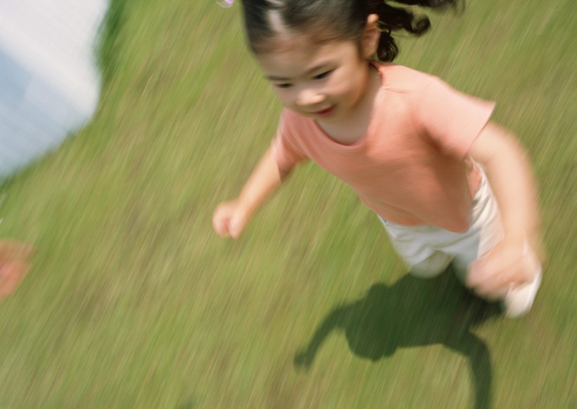 点击大图看下一张：亲子乐图片