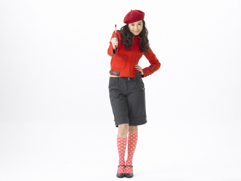 点击大图看下一张:人物时装pose图片