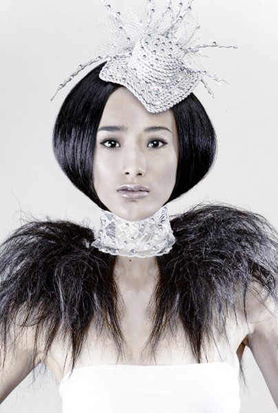 点击大图看下一张：人物造型设计图片